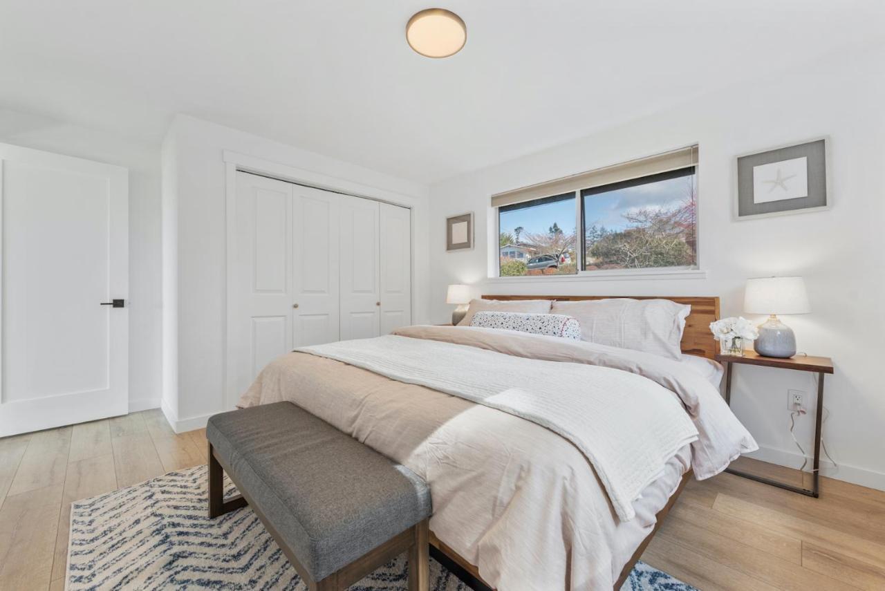 @ Marbella Lane - Waterfront 2Br Whidbey Island Villa Купвил Екстериор снимка