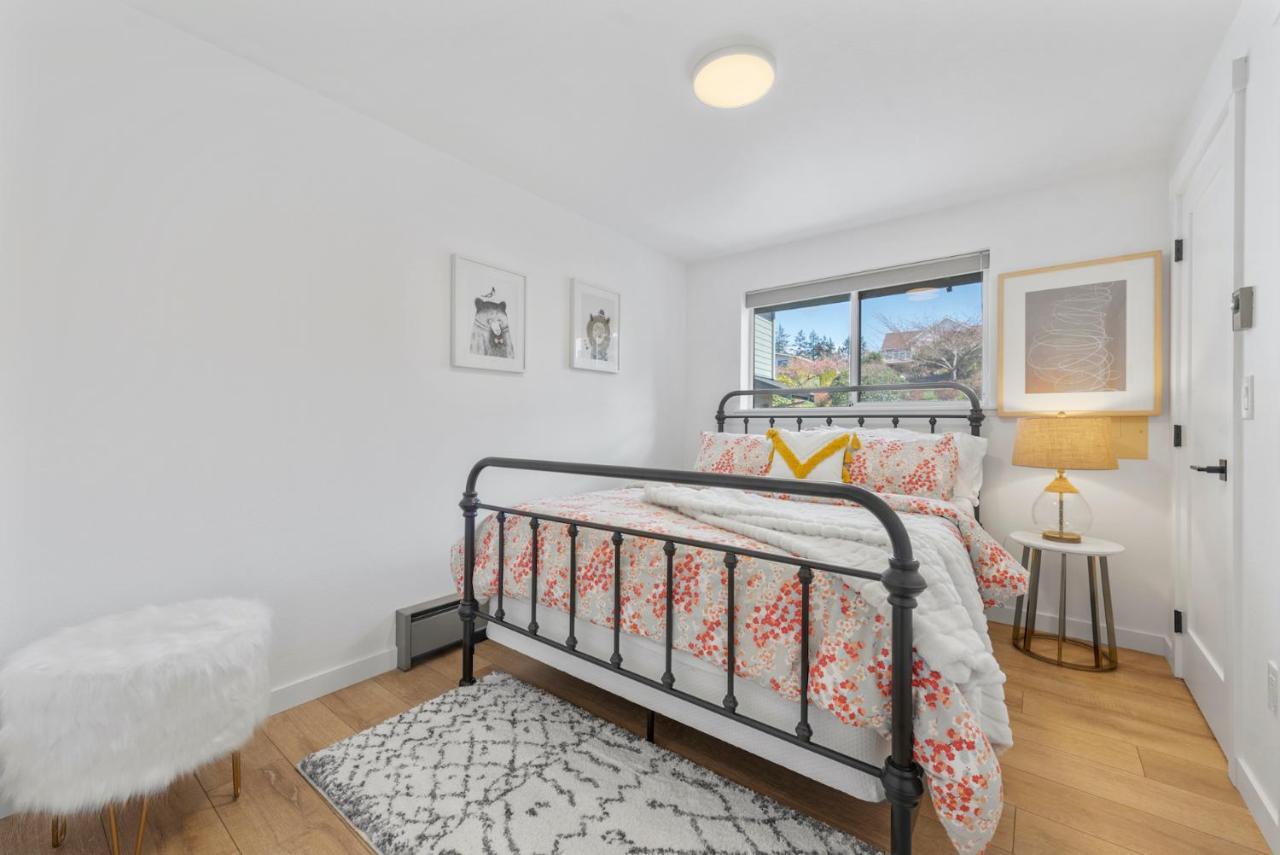@ Marbella Lane - Waterfront 2Br Whidbey Island Villa Купвил Екстериор снимка